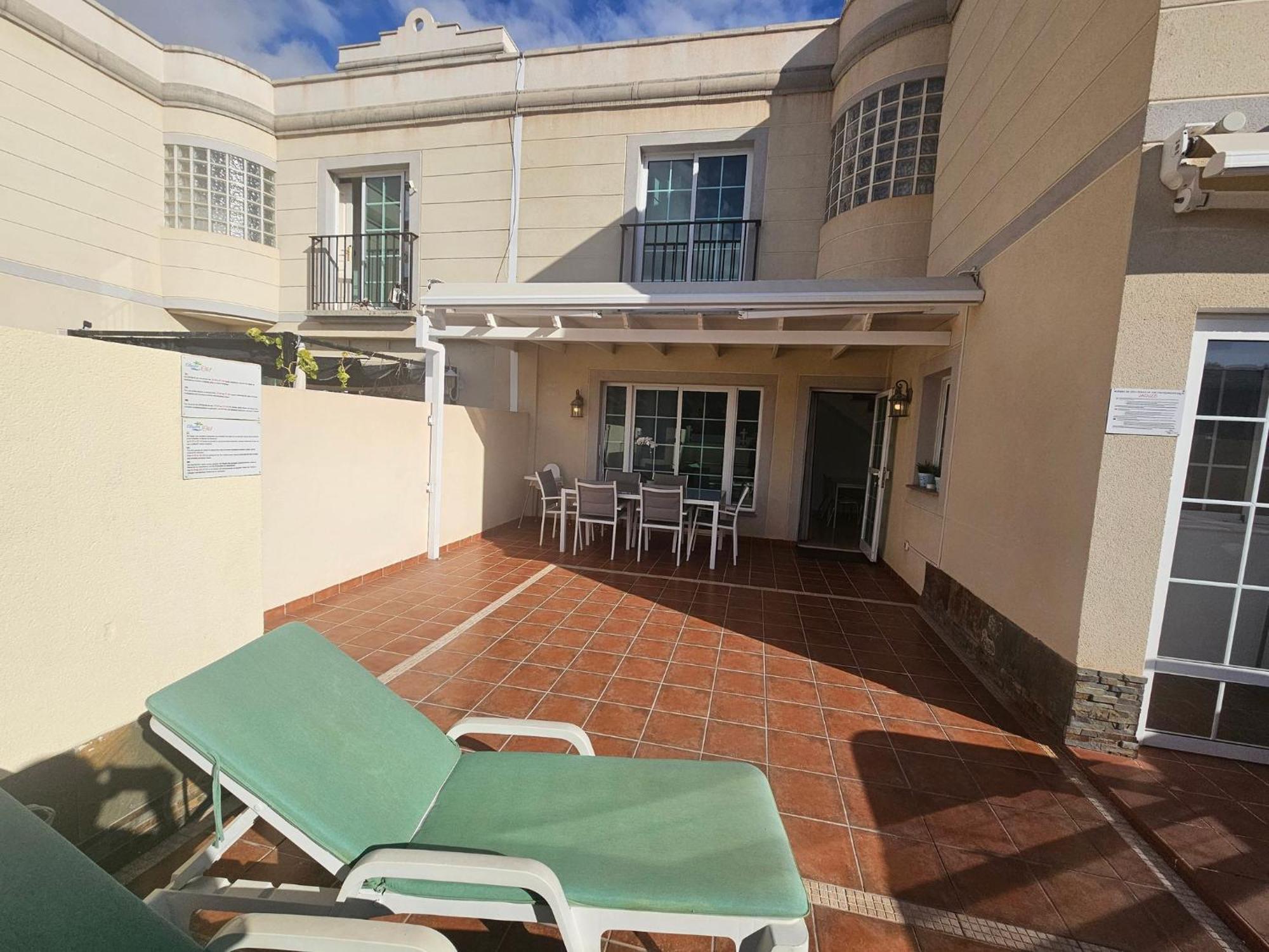 Cozy Modern House, In A Complex With A Swimming Pool Apartman Puerto Rico  Kültér fotó